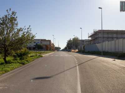Una scossa al torpore di Catino potrebbe per� arrivare da un�opera in fase di realizzazione. Imbocchiamo viale Caravella che porta in direzione Santo Spirito...